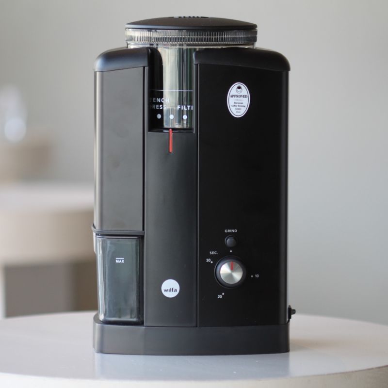 【2022秋冬新作】 Wilfa コーヒーグラインダー svart - コーヒーメーカー